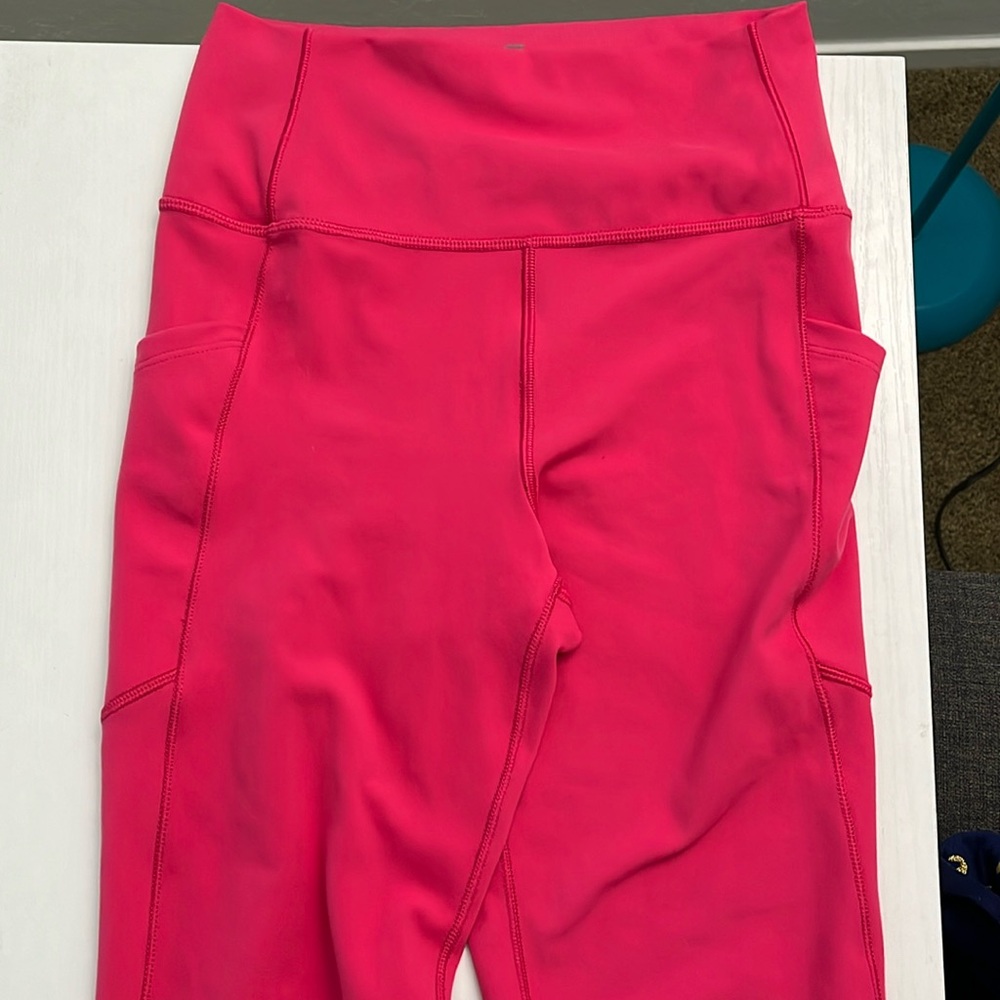 Pink gapfit aligned active leggings size S